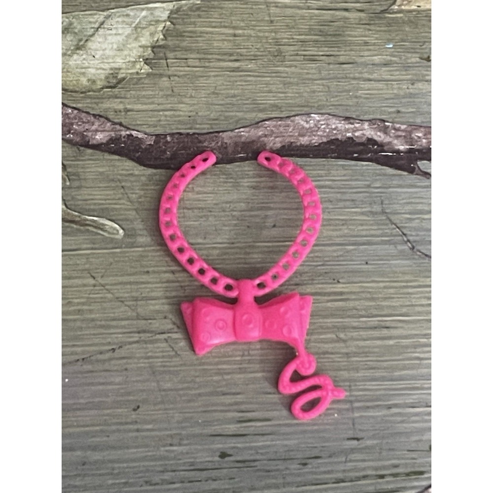 Skipper Barbie's Sister Replacement Necklace Accessory